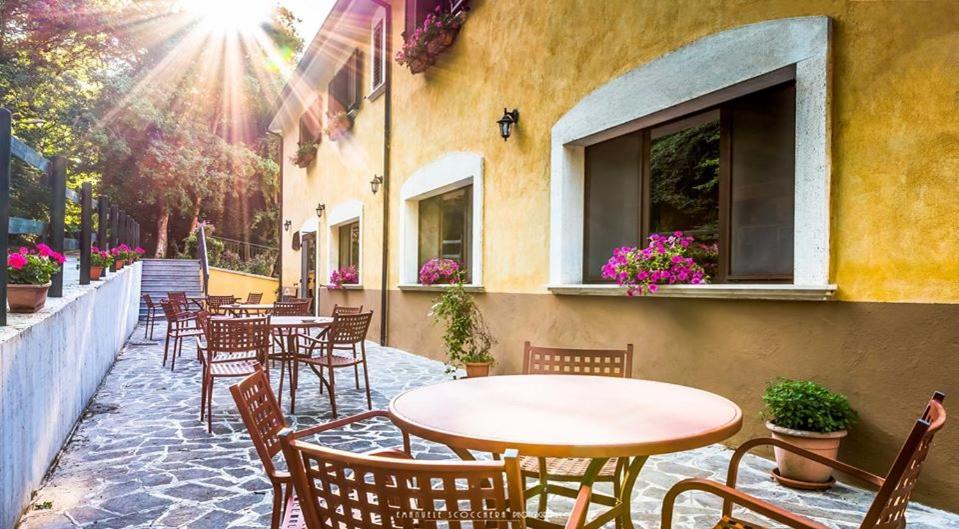 Hotel Vecchio Mulino Castel del Giudice Esterno foto