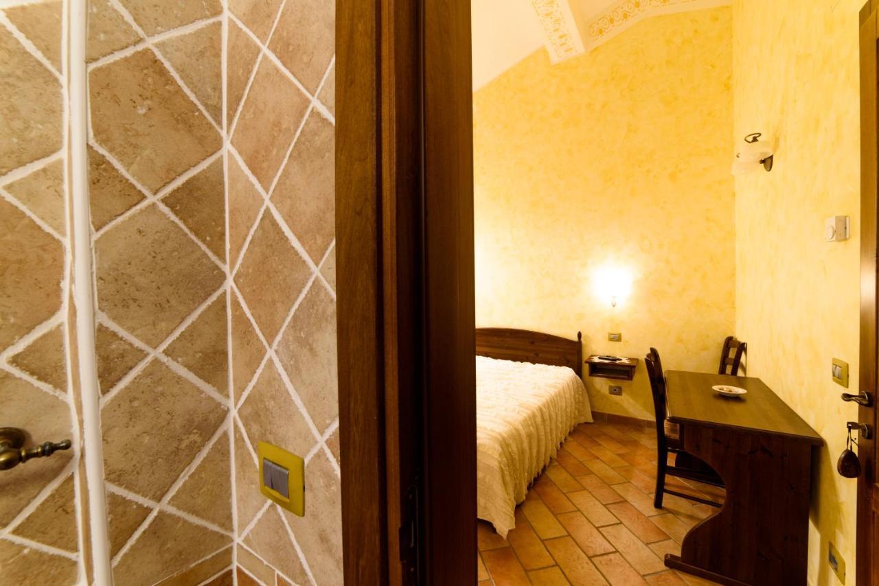 Hotel Vecchio Mulino Castel del Giudice Esterno foto